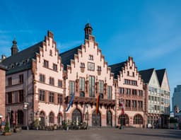 Römerberg square and Frankfurt old town