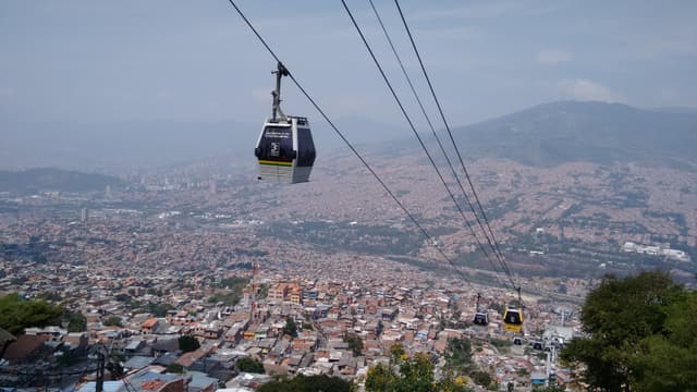 Metrocable above hillside neighbourhoods in Medellín