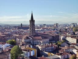 Place du Capitole and the Garonne riverfront in Toulouse, France