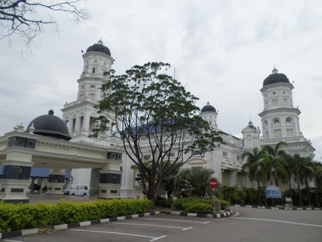 Sultan Abu Bakar Mosque overlooking the Johor Strait